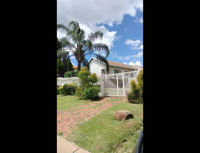 3 BEDROOM HOUSE FOR SALE IN EERSTERUS